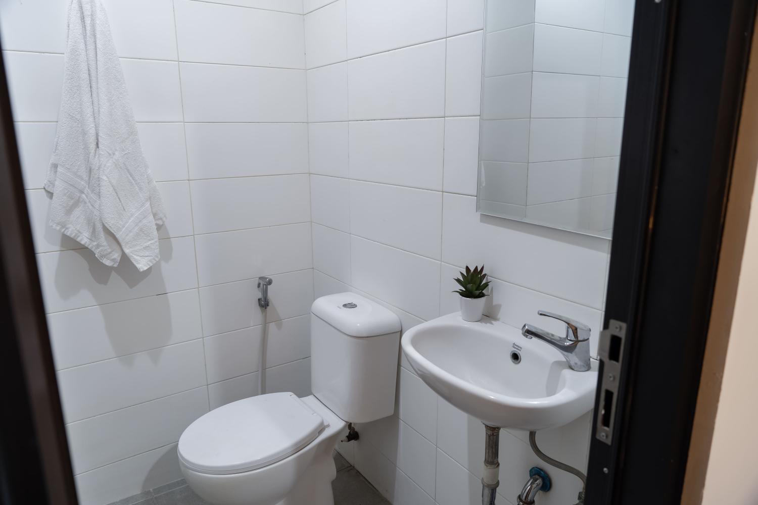 UROOMS Panglima Polim Jakarta Bagian luar foto